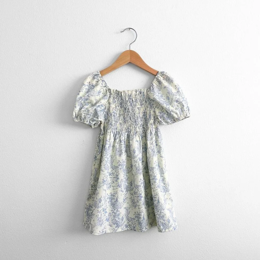 NWT Pretty Girls Short Sleeve Dress Bohemian Nap Smocking Lovely Floral Blue 3T